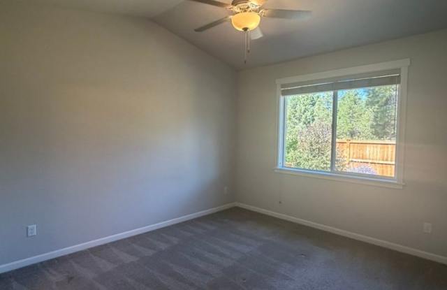 Beautiful 2022 Home in Reserve in the Pines Gallery 1