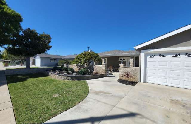 Beautiful 3 Bedroom 2 Bath Home, Gallery 3