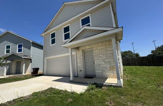 Like new 4/2.5 home (2023) in Morgan Heights with loft and big yard Gallery 3