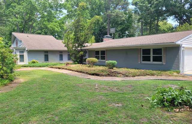 THALIA SHORES - Beautiful Custom Four Bedroom Ranch With Indoor Swimming Pool photos photos