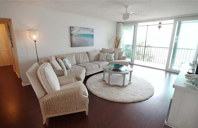 3235 GULF OF MEXICO Drive Gallery 4