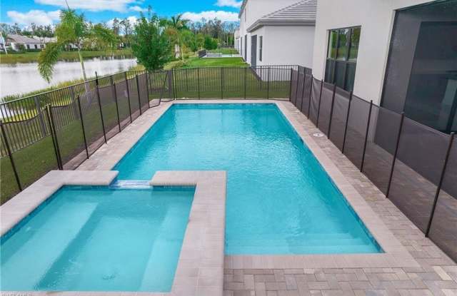 12794 Woodbury Dr - 12794 Woodbury Drive, Estero, FL 33928 12794 Woodbury Dr - 12794 Woodbury Drive, Estero, FL 33928
