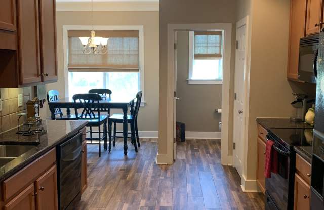 230 Harbour Place Drive #7 - 7 Gallery 3