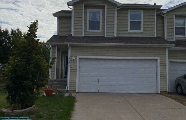 3 bedroom 2 bathroom duplex in Englewood photos photos