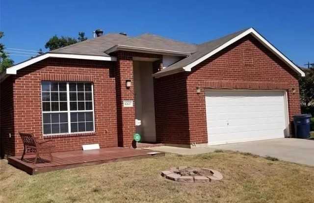 12637 Black Cherry Lane Gallery 2