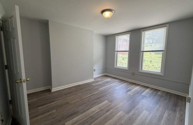 2-BR in Turtle Creek - Income-restricted Gallery 4