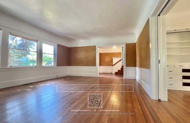 Charming and Spacious 4 bedroom Home in the Heart of Elmwood photos photos Charming and Spacious 4 bedroom Home in the Heart of Elmwood photos photos