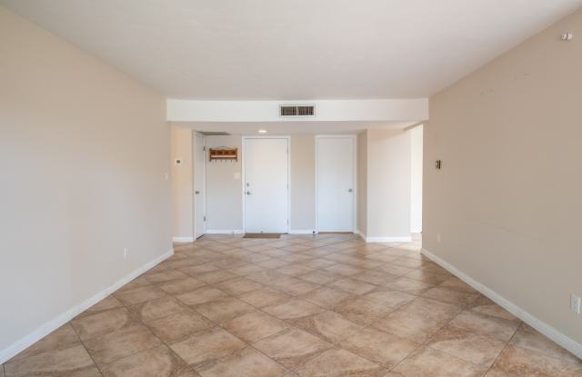 2921 Valle Vista Gallery 3