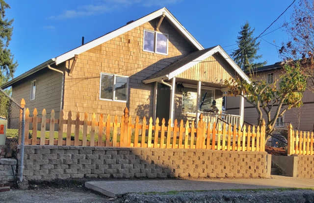 Completely remodeled 3 bed! - 3411 South Madison Street, Tacoma, WA 98409