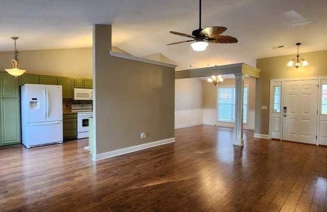 1159 Shoreland Gallery 3