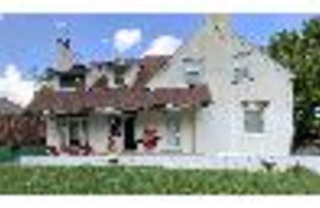 6929 Raymond Ave photos photos