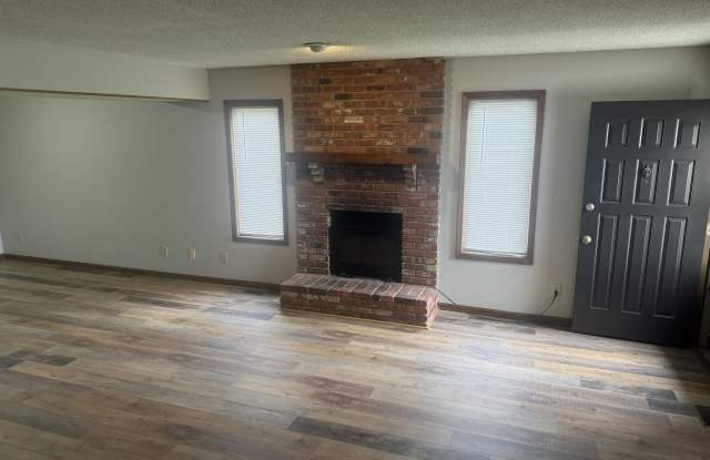 2040 Southwest 36th Street - 1 Gallery 4