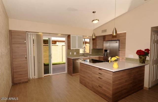 1320 E BETHANY HOME Road - 1320 East Bethany Home Road, Phoenix, AZ 85014 1320 E BETHANY HOME Road - 1320 East Bethany Home Road, Phoenix, AZ 85014