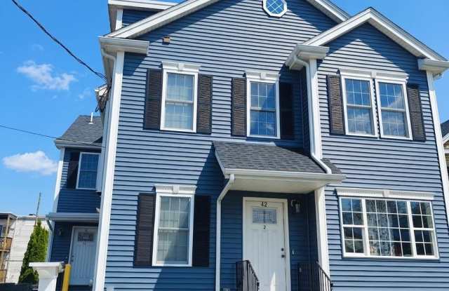 42 Elmwood photos photos