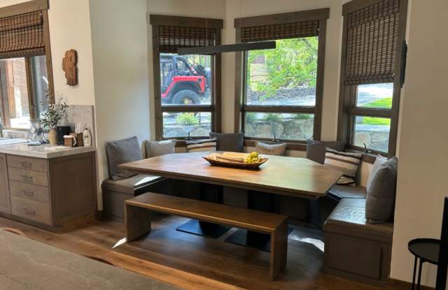 Winter Season Rental - The Estates in Incline Village, Nevada Gallery 4