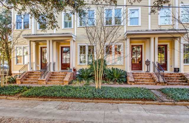 Luxury 3BR Townhome in Savannah photos photos