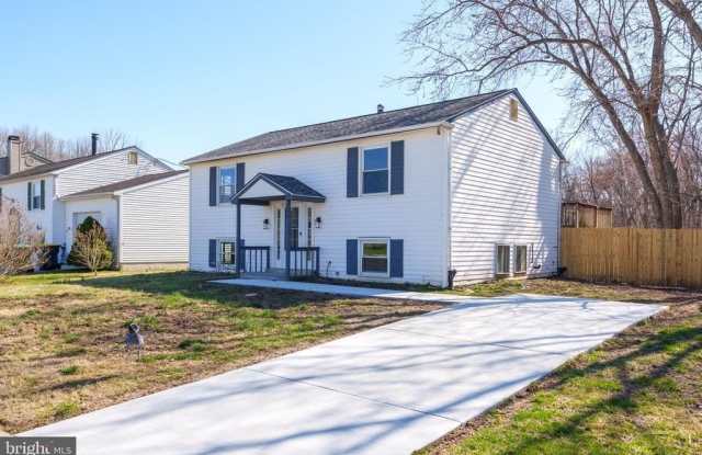 150 FAIRWAY ROAD photos photos