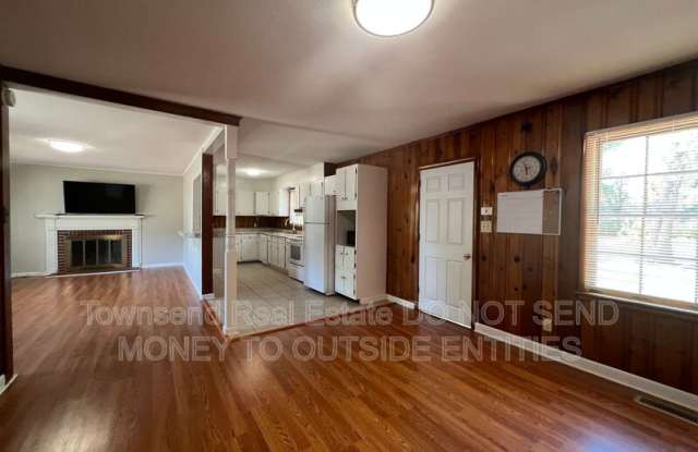 1812 Conover Dr Gallery 3