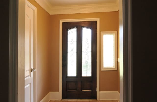 13526 Fernhill Drive Gallery 4