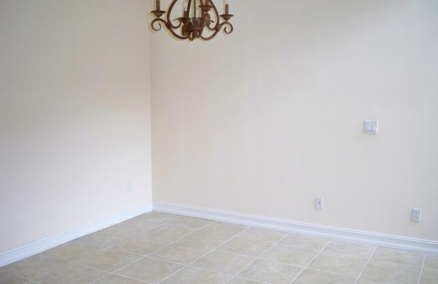 931 Canino Ct Gallery 4