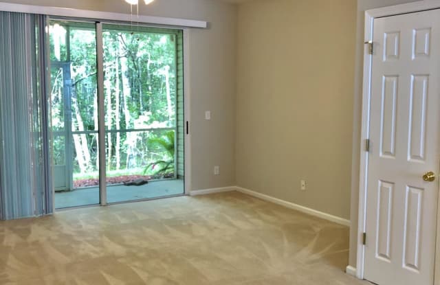 8432 THORNBUSH CT Gallery 3