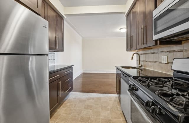 68-70 Park Avenue Apartments Gallery 4