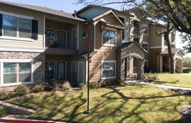 Ten 06 at Joshua Station - Affordable Housing Gallery 2