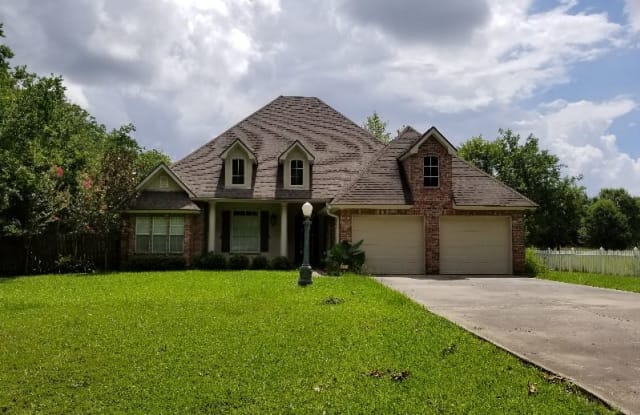 130 Le Violon Rd - 130 Le Violon Road, Scott, LA 70506