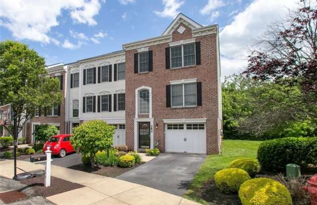 280 Overlook Ct - 280 Overlook Court, Allegheny County, PA 15108