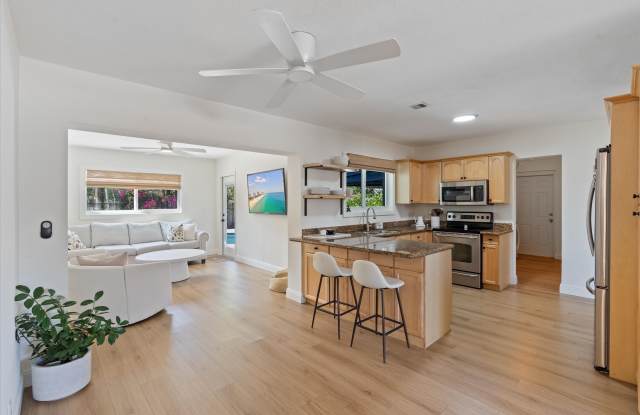 4921 NE 23rd Avenue photos photos