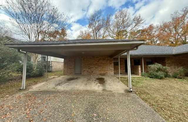 2605 Westminster Drive photos photos