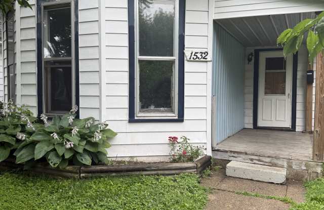 1532 Woodley Avenue photos photos