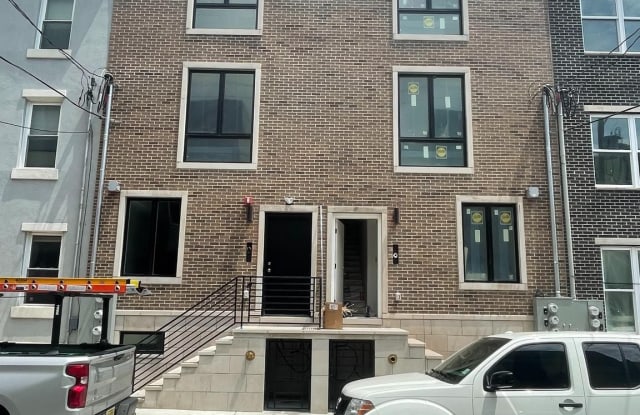 1121-23 S 20TH STREET - 1121-23 South 20th Street, Philadelphia, PA 19146