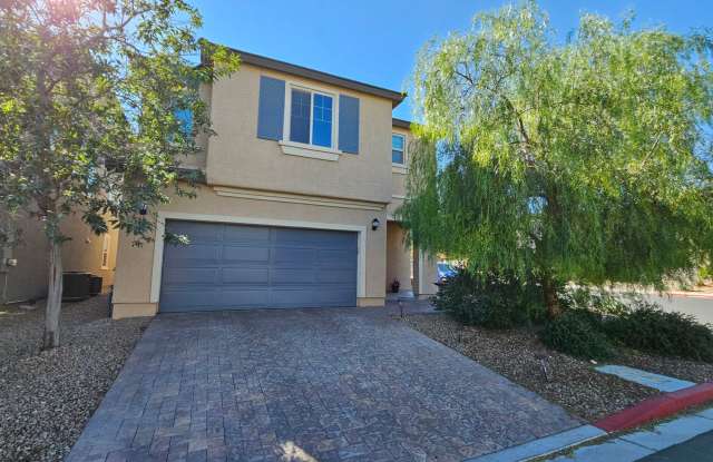 Large 4 bedroom in gated Stetson Trails Community photos photos