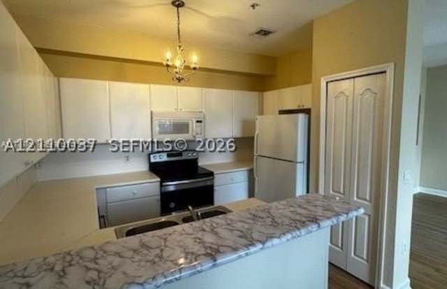 1017 Shoma Dr Gallery 4