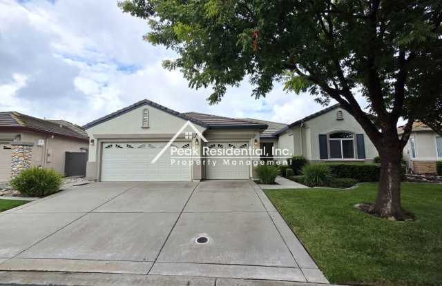 Waterfront 3bd/2ba Elk Grove Home in 55 and Up Community with Bonus Room! photos photos