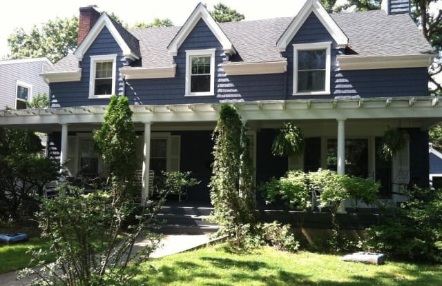 6 Elizabeth Court - 6 Elizabeth Court, Spring Lake, NJ 07762