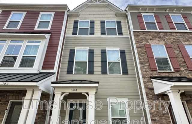 504 Sloane Street - 1 - 504 Sloane Street, Chesapeake, VA 23324