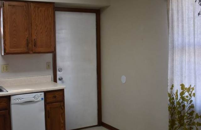 7810 East 130 Court Gallery 4