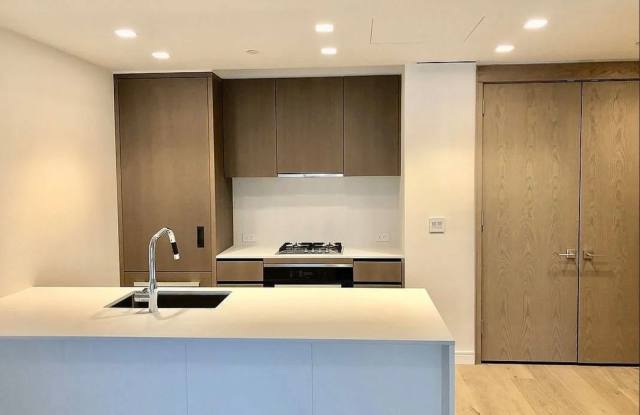 200 East 21st Street - 200 East 21st Street, New York City, NY 10010