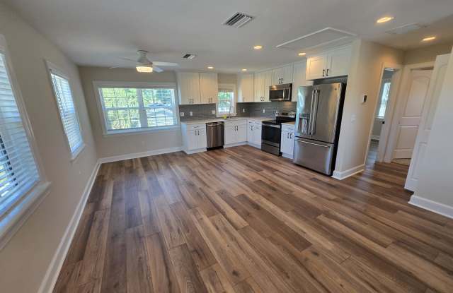 2495 13th Avenue North Gallery 2