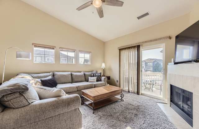9569 Pearl Circle Gallery 3