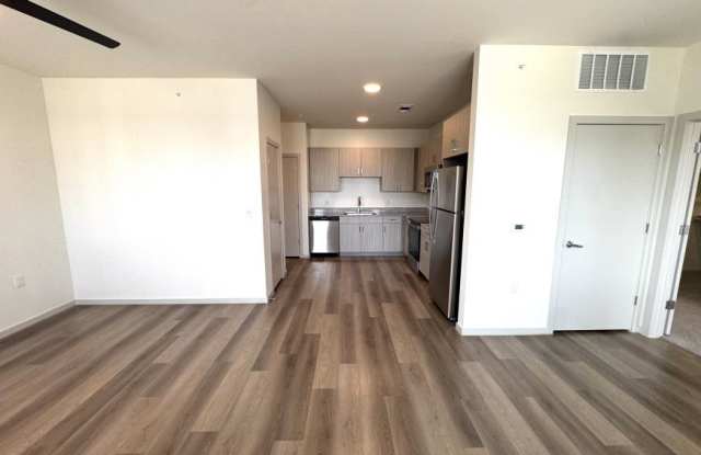 10001 Cedar Creek Dr. Gallery 4