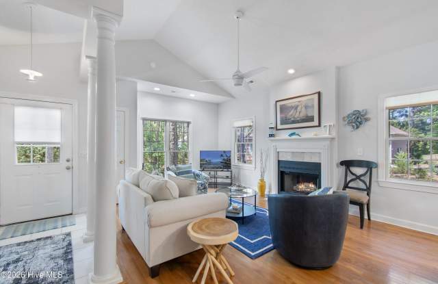 4148 Carlyle Place SE Gallery 3