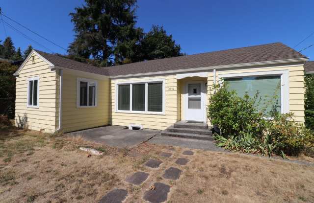 2 Bedroom 1 Bathroom House in Wedgwood! - 3554 Northeast 92nd Street, Seattle, WA 98115