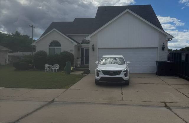 Coming Soon! Charming Sterling Heights Home with Spacious Living & Prime Location photos photos