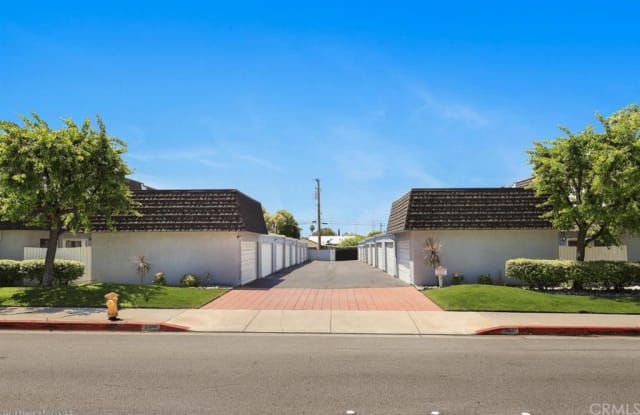 2580 Huntington Drive - 2580 E Huntington Dr, Duarte, CA 91010