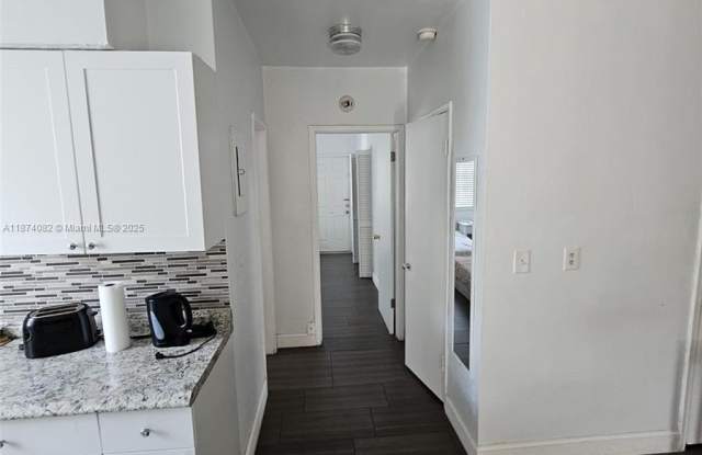 7320 Carlyle Ave photos photos