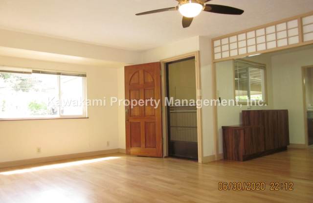 Very Spacious, Well Maintained, Hidden Gem on Quiet Street photos photos Very Spacious, Well Maintained, Hidden Gem on Quiet Street photos photos