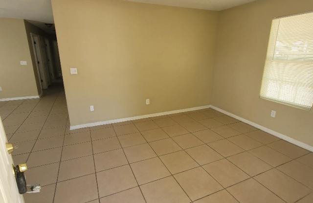 1506 S Jooe Wright Drive Gallery 1